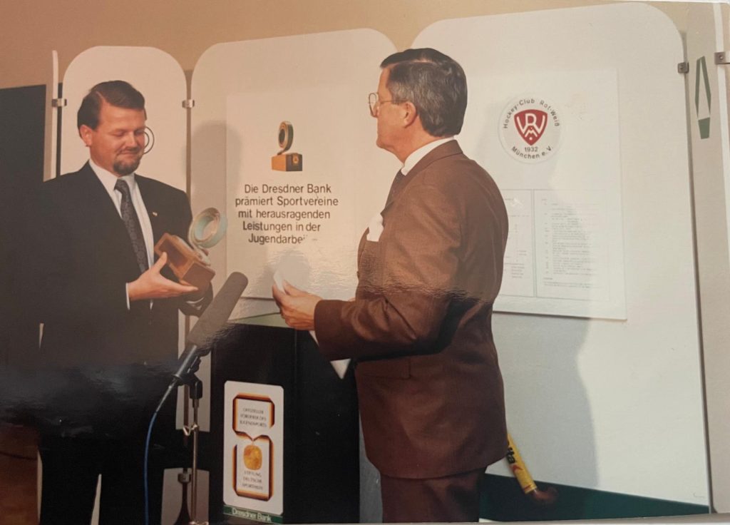 helmutf-10 helmutf-10